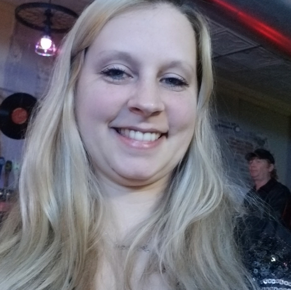 Meet your Posher, Alison